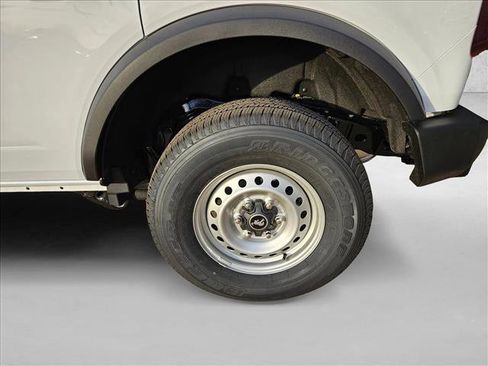 New 2025 Ford Bronco image 10