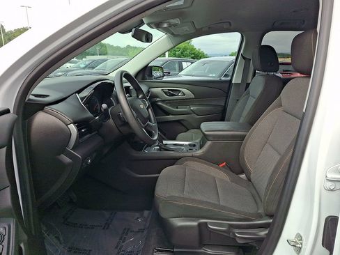 Used 2018 Chevrolet Traverse LS AWD/4WD image 14