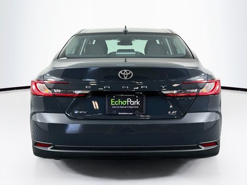 Used 2025 Toyota Camry LE FWD image 7
