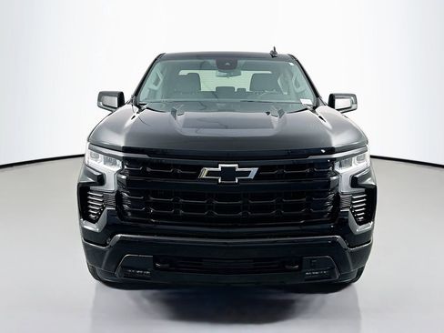 Used 2023 Chevrolet Silverado 1500 RST AWD/4WD image 2