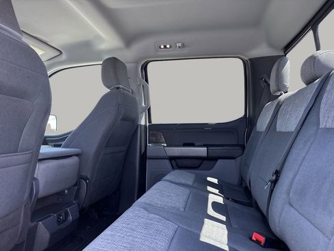 Used 2022 Ford F150 XLT w/ Equipment Group 302A High AWD/4WD image 15