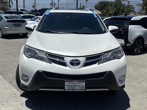 Used 2014 Toyota RAV4 Limited w/ Technology Package FWD image 5