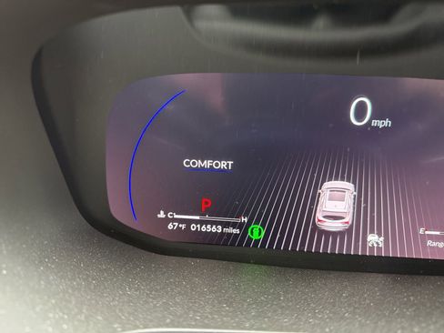 Used 2024 Acura MDX SH-AWD w/ Advance Package image 7