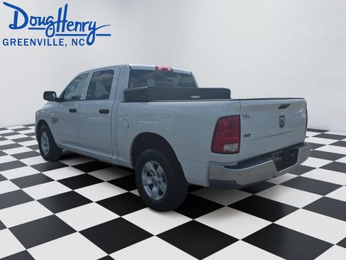 Used 2022 RAM 1500 Classic SLT RWD image 3