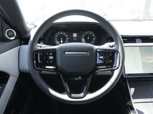 New 2026 Land Rover Range Rover Evoque S AWD/4WD image 10