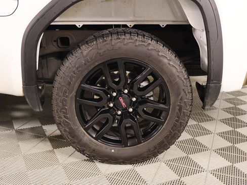 Used 2022 GMC Sierra 1500 Elevation AWD/4WD image 19