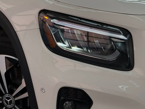 New 2026 Mercedes-Benz GLB 250 image 10