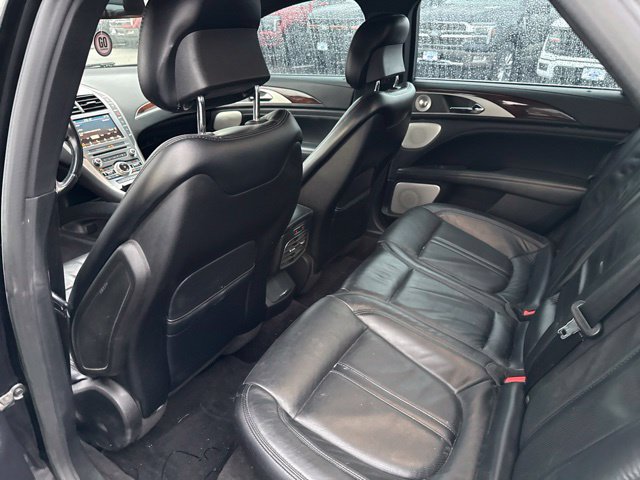 Used 2017 Lincoln MKZ Reserve w/ Luxury Package AWD/4WD image 22
