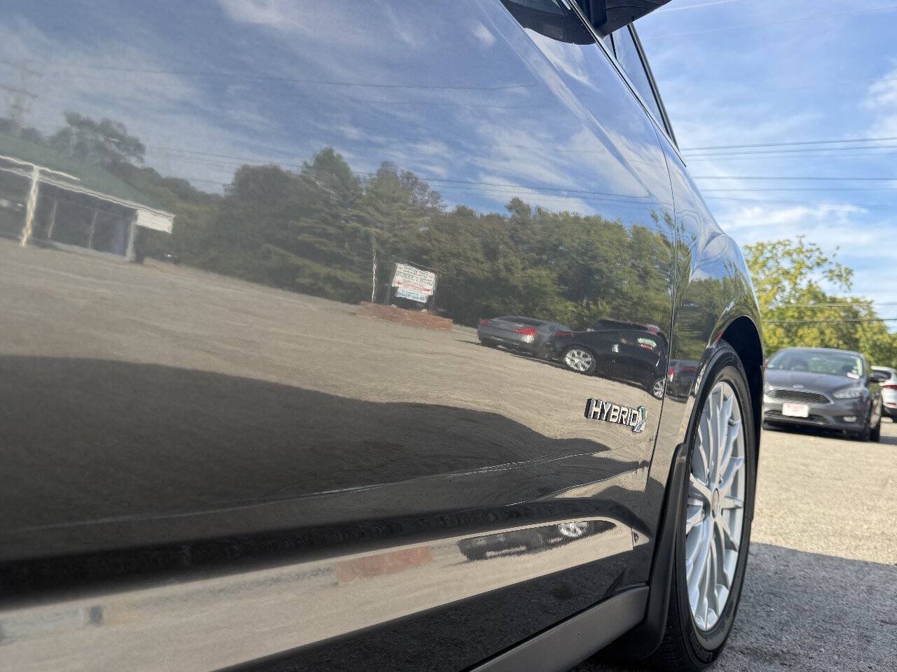Used 2015 Ford C-MAX SEL w/ Equipment Group 303A FWD image 37