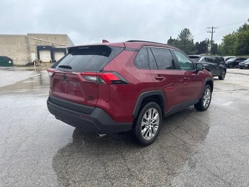 Used 2021 Toyota RAV4 XLE Premium AWD/4WD image 3