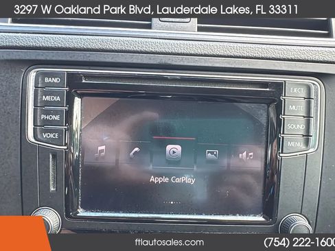 Used 2017 Volkswagen Jetta SE FWD image 52