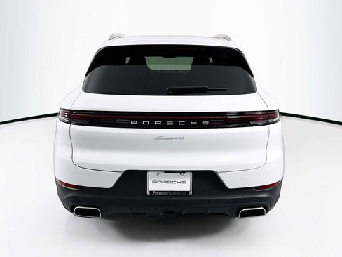 New 2026 Porsche Cayenne image 10