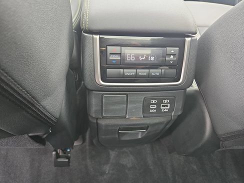 Certified 2024 Subaru Ascent Onyx Edition AWD/4WD image 19