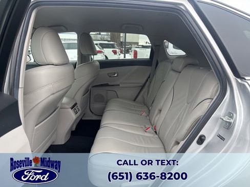 Used 2013 Toyota Venza XLE image 27