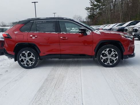 New 2025 Toyota RAV4 XSE image 5