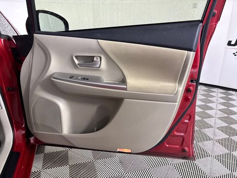 Used 2013 Toyota Prius V Two FWD image 22