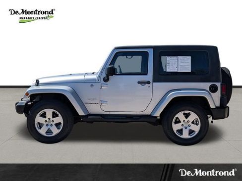 Used 2007 Jeep Wrangler Sahara w/ Dual Top Group image 8