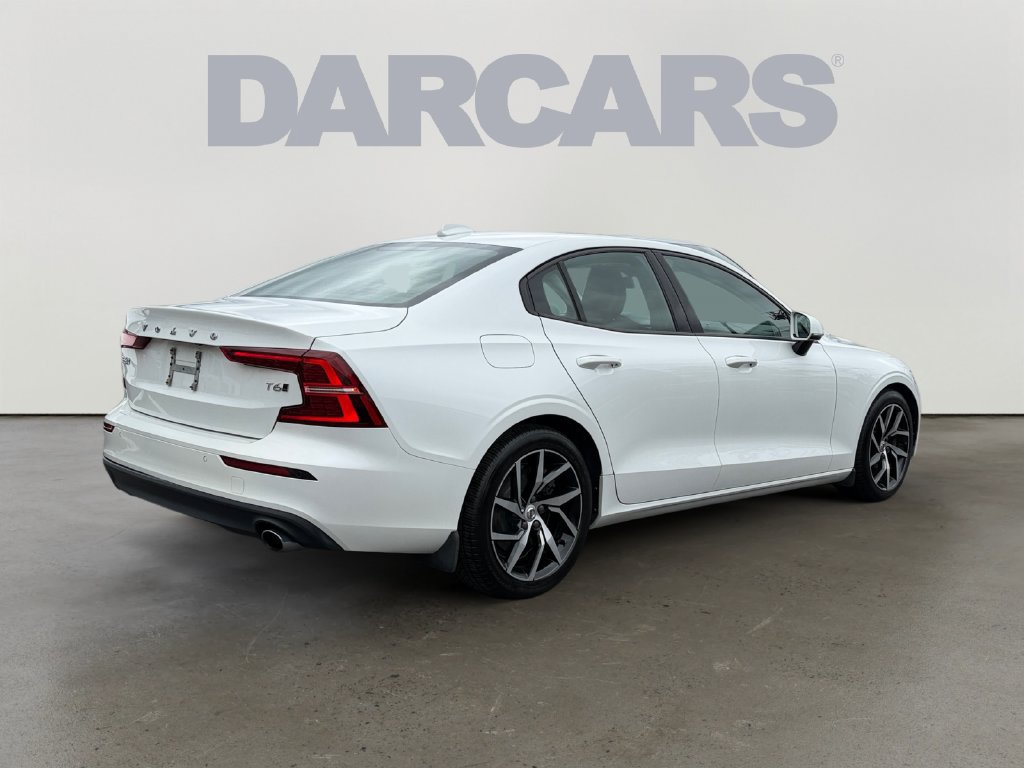 Used 2020 Volvo S60 T6 Momentum w/ Protection Package Premier AWD/4WD image 6
