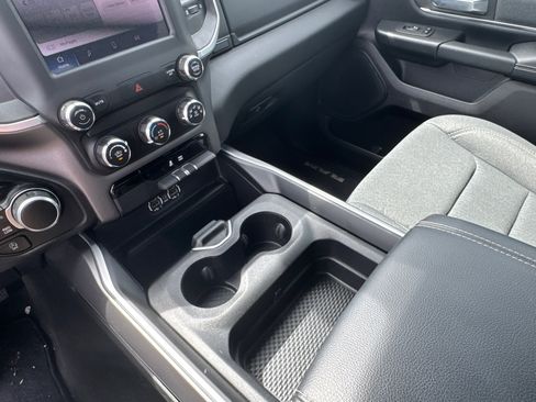 Used 2022 RAM 1500 Big Horn AWD/4WD image 29