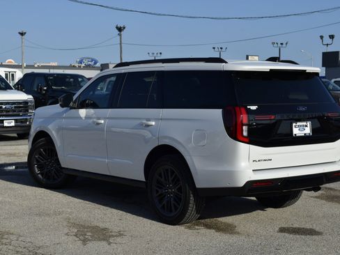 New 2025 Ford Expedition Platinum w/ Stealth Performance Package image 4