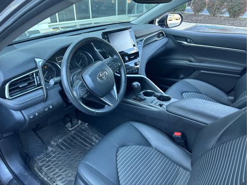 Used 2023 Toyota Camry SE w/ Audio Upgrade Package FWD image 7