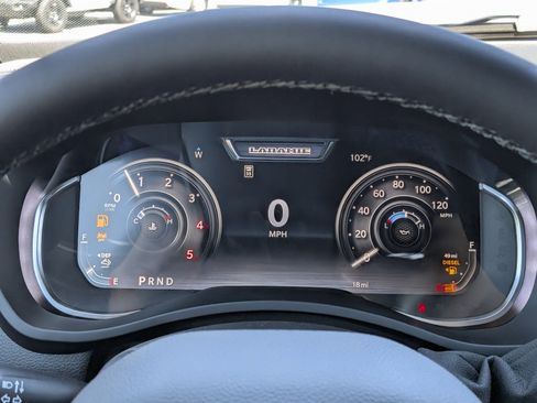 New 2026 RAM 2500 Laramie AWD/4WD image 26