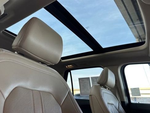 Used 2024 Ford Expedition Max Limited image 16