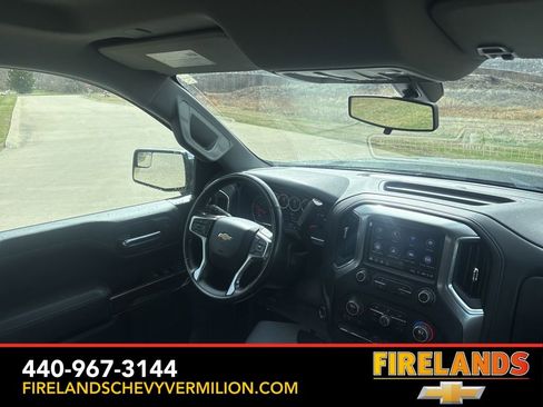 Certified 2019 Chevrolet Silverado 1500 LT w/ All-Star Edition image 29