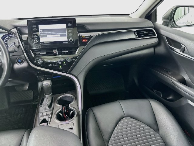 Used 2024 Toyota Camry SE w/ Cold Weather Package AWD/4WD image 26