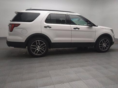 Used 2016 Ford Explorer Sport w/ Equipment Group 401A image 10