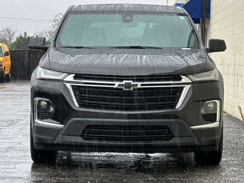 Certified 2022 Chevrolet Traverse LS image 9