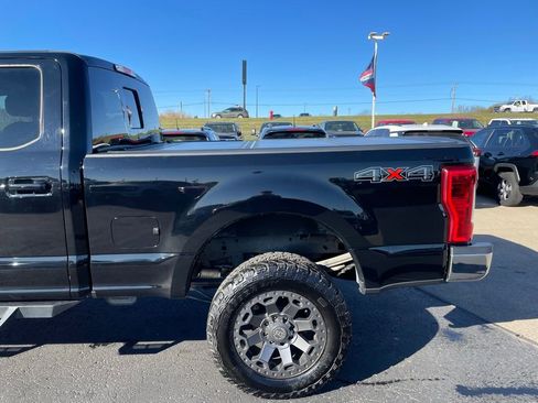 Used 2017 Ford F250 Lariat w/ Snow Plow Prep Package image 37