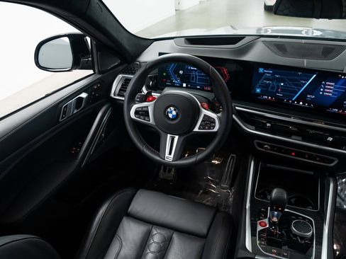 Used 2024 BMW X6 M Competition image 10