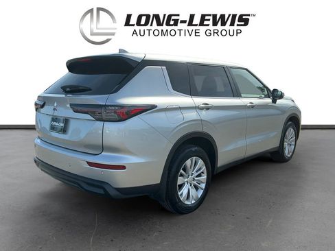 Used 2025 Mitsubishi Outlander Sport ES AWD/4WD image 7