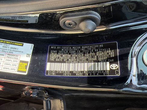 Used 2024 Toyota Corolla LE FWD image 22
