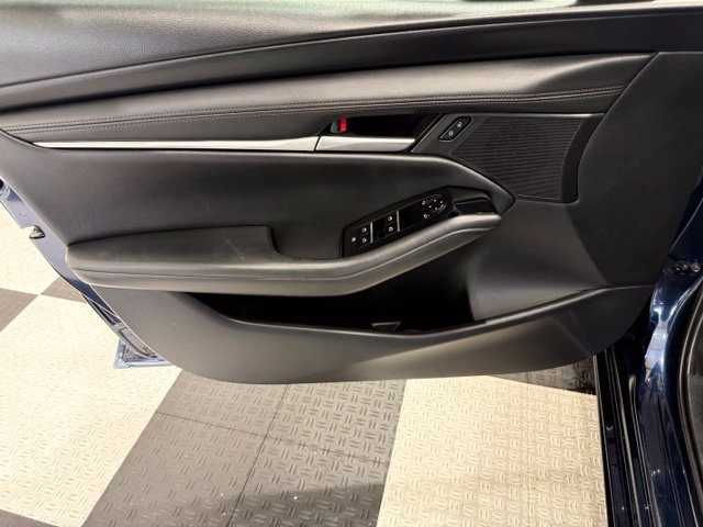 Used 2025 MAZDA MAZDA3 s Sport FWD image 13