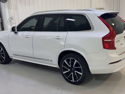 Used 2025 Volvo XC90 B5 Plus w/ Protection Package Premier AWD/4WD image 7