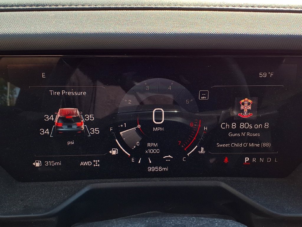 Used 2026 GMC Acadia AT4 w/ Luxury Package AWD/4WD image 22