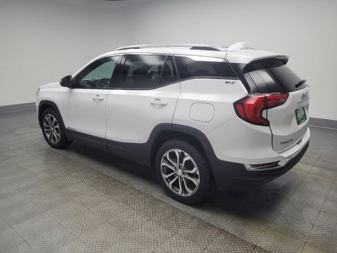 Used 2021 GMC Terrain SLT FWD image 3