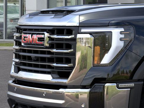 New 2026 GMC Sierra 2500 SLT w/ SLT Premium Package image 13