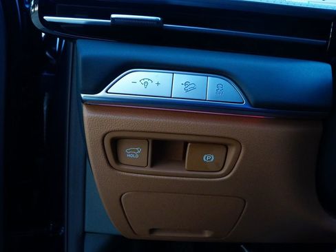 New 2026 Genesis GV80 2.5T Advanced image 13