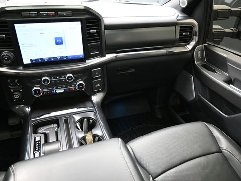 Used 2022 Ford F150 Lariat w/ Equipment Group 502A High image 37