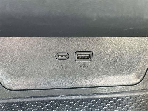 Certified 2025 Chevrolet Equinox LT w/ Convenience Package II image 21