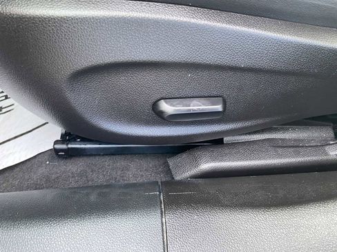 Used 2015 Chevrolet Cruze LT image 15