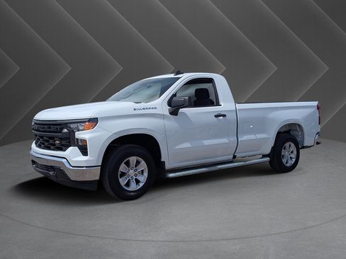 Certified 2025 Chevrolet Silverado 1500 W/T image 30