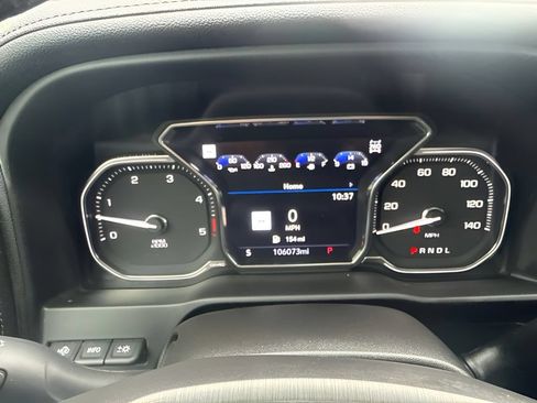 Used 2021 GMC Sierra 2500 Denali w/ Denali Ultimate Package AWD/4WD image 16