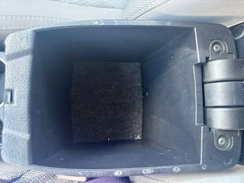Used 2016 Toyota Corolla LE FWD image 24