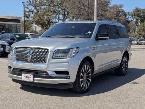 Used 2019 Lincoln Navigator Select w/ Technology Package image 7
