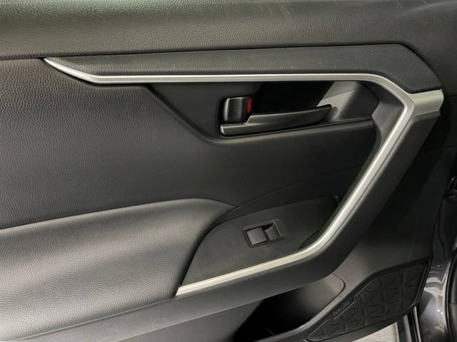 Used 2024 Toyota RAV4 LE FWD image 11
