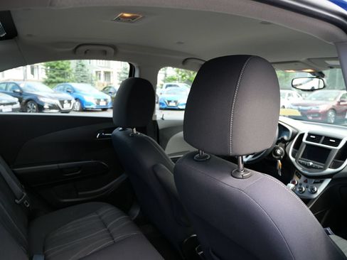 Used 2018 Chevrolet Sonic LT FWD image 24